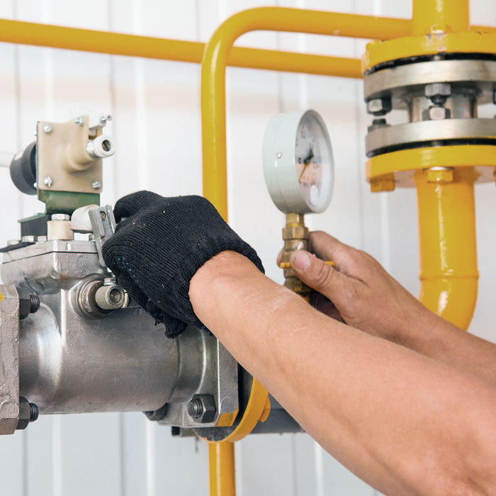 Commercial plumber servicing a Vernon Hills restaurant, store, or office